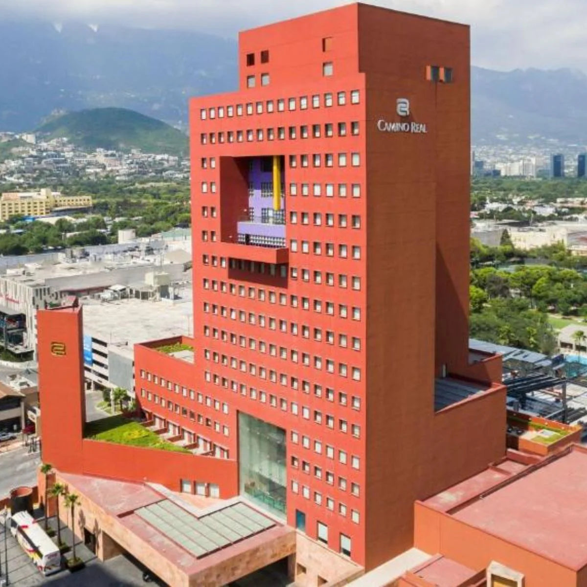 Camino Real Monterrey Juego de Leyendas